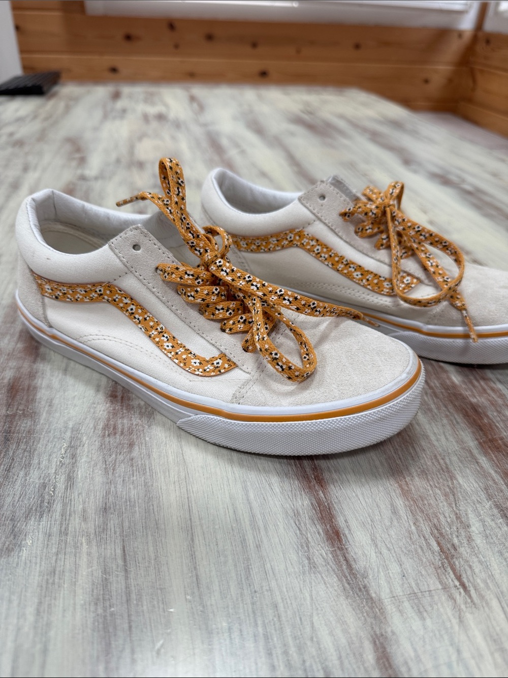 Vans Old Skool Sneakers - White with Mustard Floral Stripe